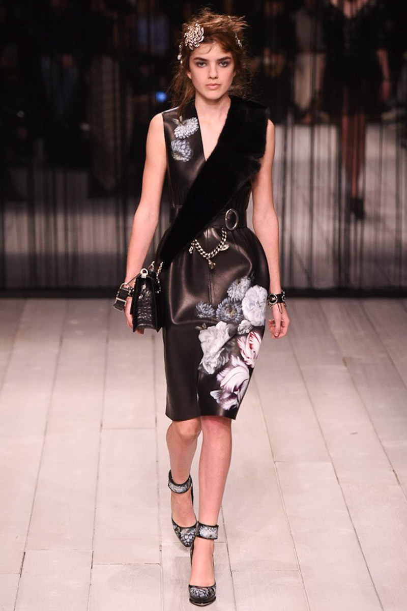 أليكساندر مكوين Fall 2016 Ready-to-Wear